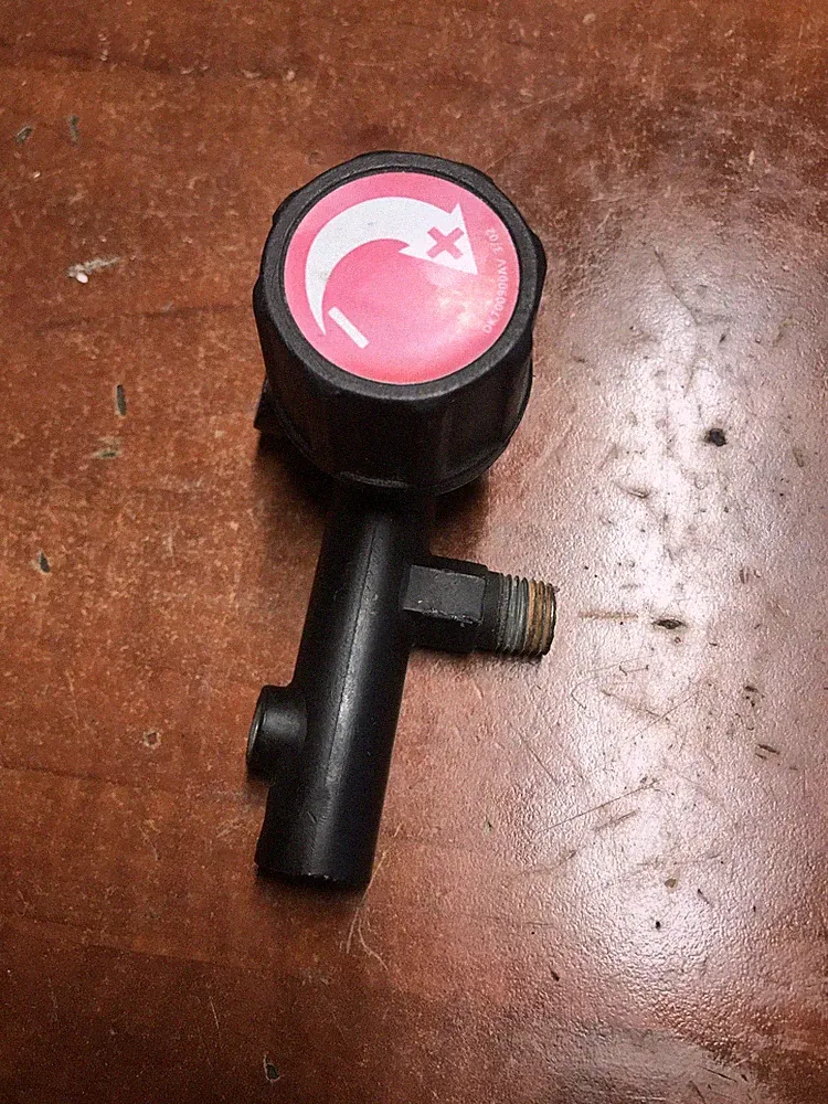 Use Part Manifold Assembly For Husky FP204700 3 gal 100 PSI Air-Compressor